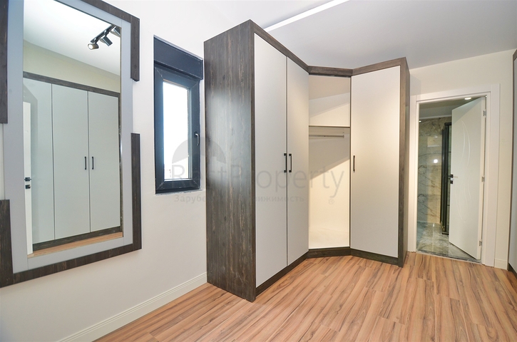 تخطيط فيلا 7 + 2 في منطقة دوشيمالتي - أنطاليا