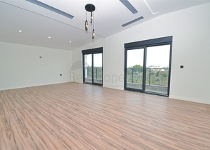 تخطيط فيلا 7 + 2 في منطقة دوشيمالتي - أنطاليا