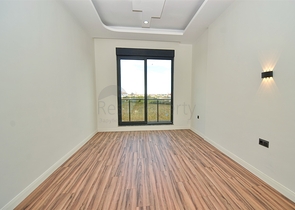 تخطيط فيلا 7 + 2 في منطقة دوشيمالتي - أنطاليا