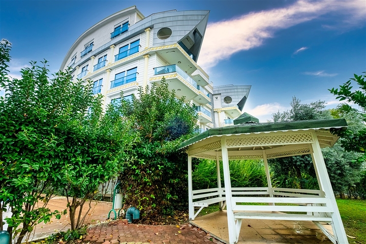 شقق دوبلكس 2+1 و 3+1 في حي البرسيمون - أنطاليا