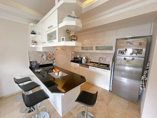 شقة 2 + 1 في منطقة بيليك أنطاليا 