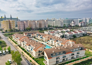 شقة 1+1 في حي كوندو-أنطاليا 