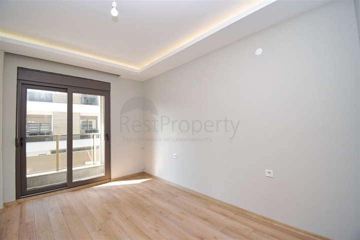 شقق 4+1 في منطقة كيزيلتوبراك-أنطاليا الصغيرة 