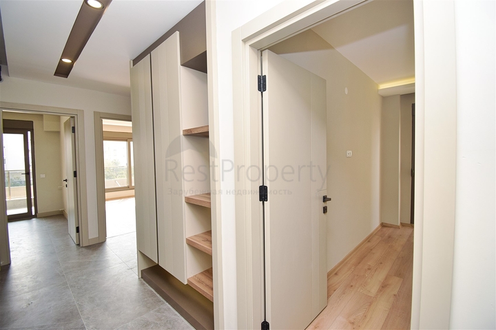 شقق 4+1 في منطقة كيزيلتوبراك-أنطاليا الصغيرة 