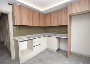 شقق 4+1 في منطقة كيزيلتوبراك-أنطاليا الصغيرة 