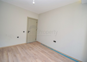 شقق 4+1 في منطقة كيزيلتوبراك-أنطاليا الصغيرة 