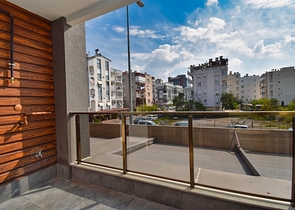 شقق 4+1 في منطقة كيزيلتوبراك-أنطاليا الصغيرة 