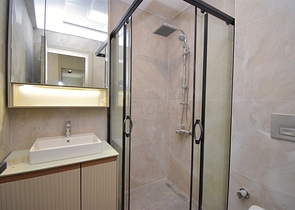 شقق 4+1 في منطقة كيزيلتوبراك-أنطاليا الصغيرة 