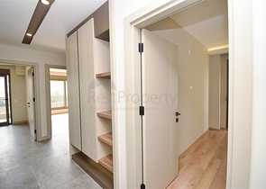 شقق 4+1 في منطقة كيزيلتوبراك-أنطاليا الصغيرة 