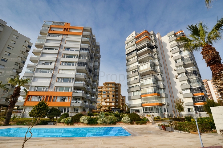 شقة 4+1 في كاجلايان - حي أنطاليا 