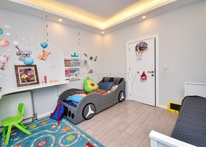 شقة 3+1 في حي جينشليك-أنطاليا 