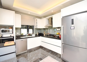 شقة 3+1 في حي جينشليك-أنطاليا 