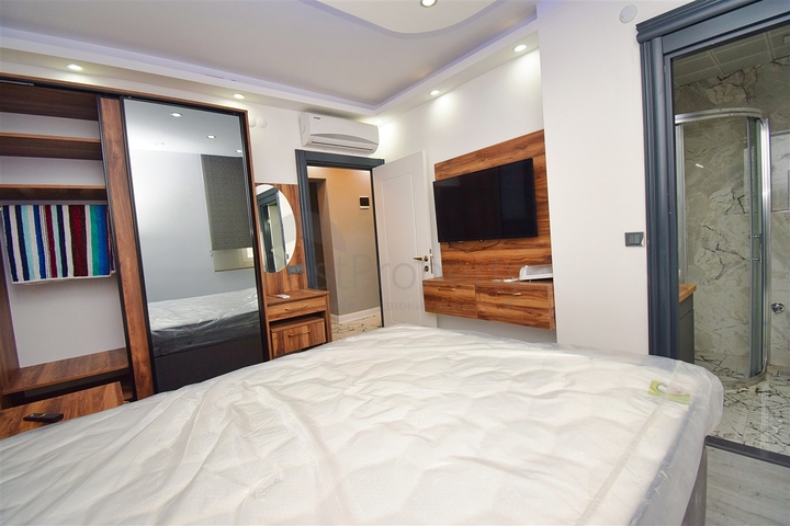 فيلا 7+3 في التينتاس-منطقة أنطاليا 