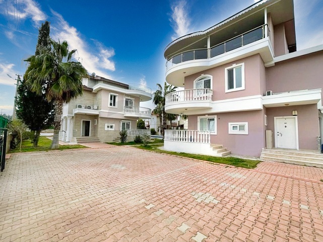 فيلا 3 + 1 في منطقة بيليك أنطاليا 