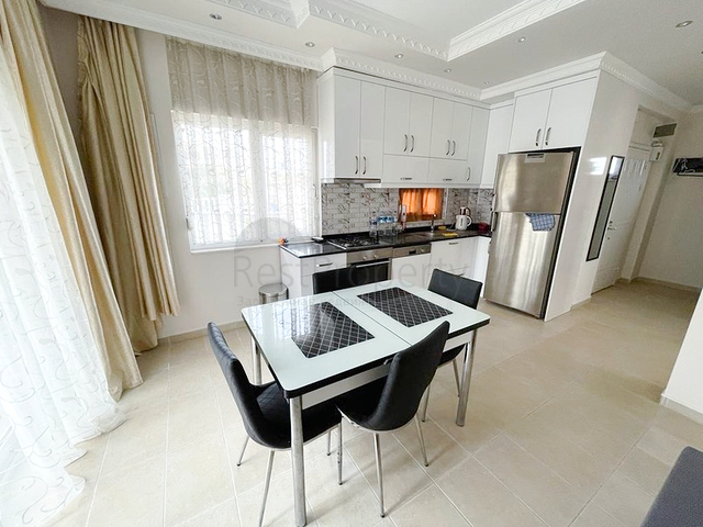 فيلا 3 + 1 في منطقة بيليك أنطاليا 