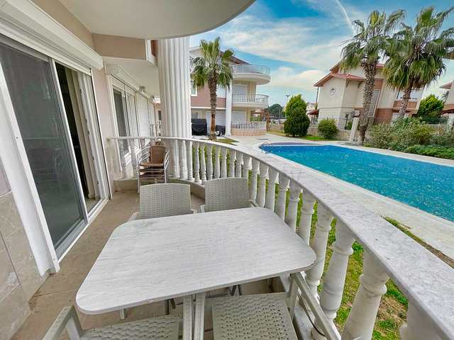 فيلا 3 + 1 في منطقة بيليك أنطاليا 