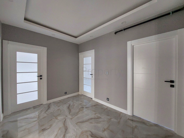 شقق دوبلكس 3+1 و 4+1 و 6+1 في حي كيزيلتوبراك - أنطاليا 