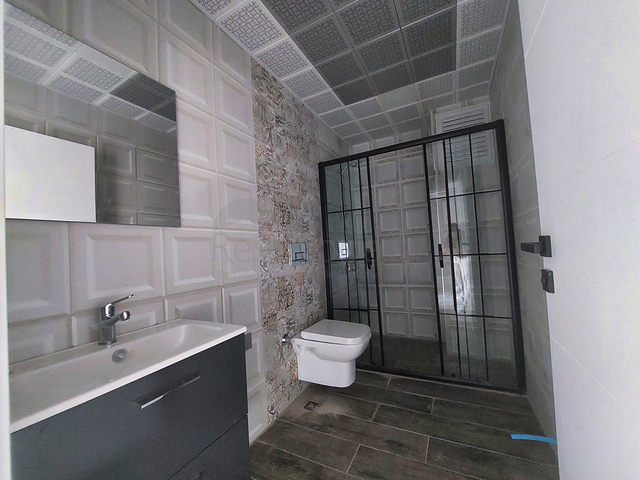 شقق دوبلكس 3+1 و 4+1 و 6+1 في حي كيزيلتوبراك - أنطاليا 