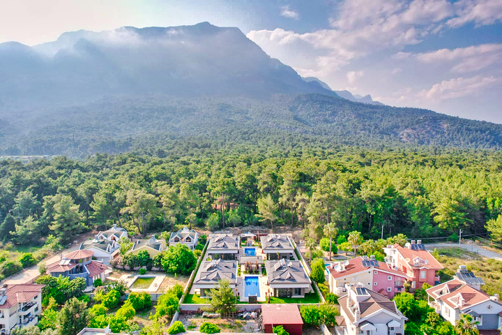 فيلا 4+1 في أسلان بوجاك - حي أنطاليا