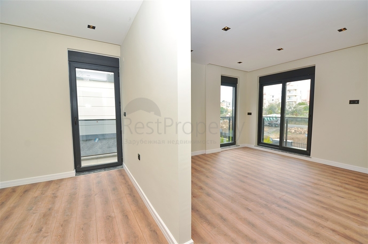 فيلات 3 + 1 في جوزيلوبا - حي أنطاليا 