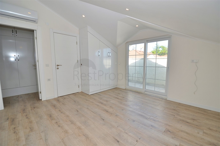 فيلات 2 + 1 في أصلانبوجاك-منطقة أنطاليا السكنية 