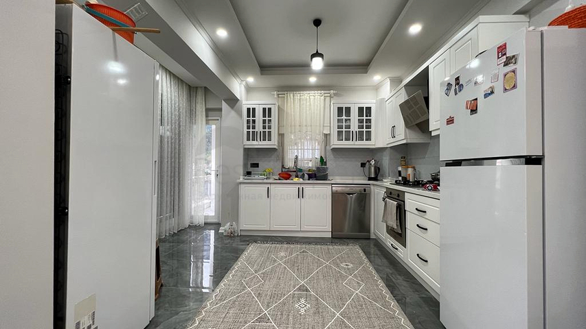 شقة 4+1 في أسلان بوجاك - حي أنطاليا 