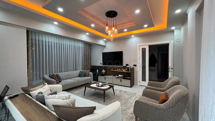 شقة 4+1 في أسلان بوجاك - حي أنطاليا 