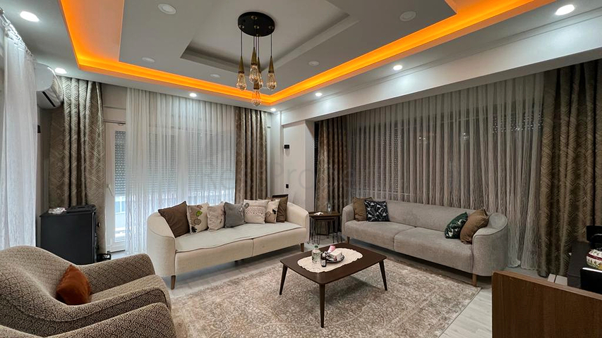 شقة 4+1 في أسلان بوجاك - حي أنطاليا 