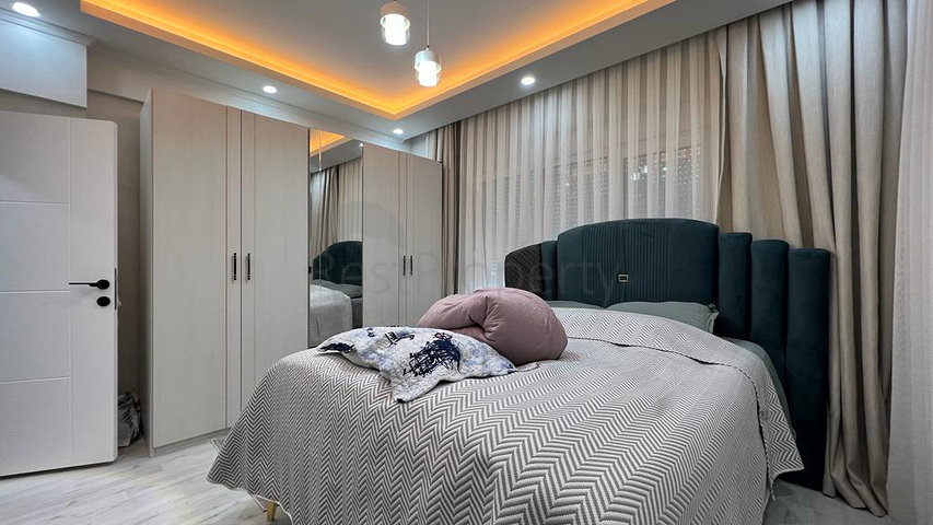 شقة 4+1 في أسلان بوجاك - حي أنطاليا 