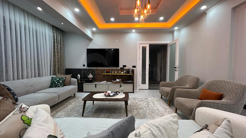 شقة 4+1 في أسلان بوجاك - حي أنطاليا 