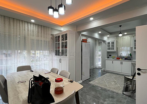 شقة 4+1 في أسلان بوجاك - حي أنطاليا 