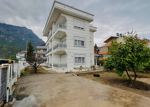 شقة 4+1 في أسلان بوجاك - حي أنطاليا 