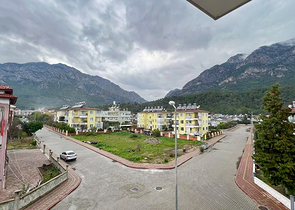 شقة 4+1 في أسلان بوجاك - حي أنطاليا 