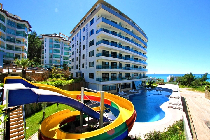 شقة 2 + 1 في مجمع سكني مع البنية التحتية للفنادق.