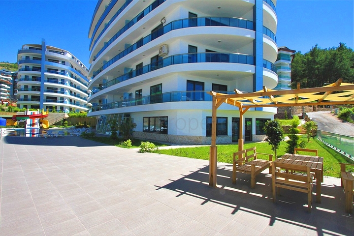 شقة 2 + 1 في مجمع سكني مع البنية التحتية للفنادق.