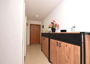 شقة 2 + 1 في مجمع سكني مع البنية التحتية للفنادق.