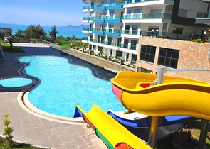 شقة 2 + 1 في مجمع سكني مع البنية التحتية للفنادق.