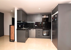 شقة 2 + 1 في مجمع سكني مع البنية التحتية للفنادق.