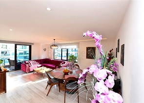 شقة 2 + 1 في مجمع سكني مع البنية التحتية للفنادق.