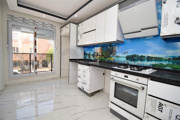 شقق 1+1 و 4+1 في كونوكسيفر-منطقة أنطاليا السكنية 