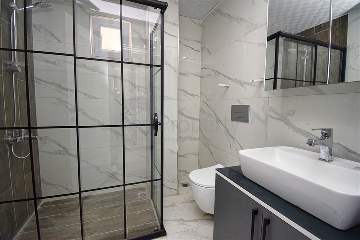 شقق 1+1 و 4+1 في كونوكسيفر-منطقة أنطاليا السكنية 