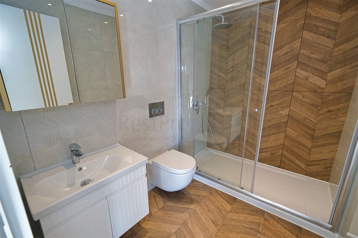 فلل 4 + 1 في منطقة بيليك أنطاليا 