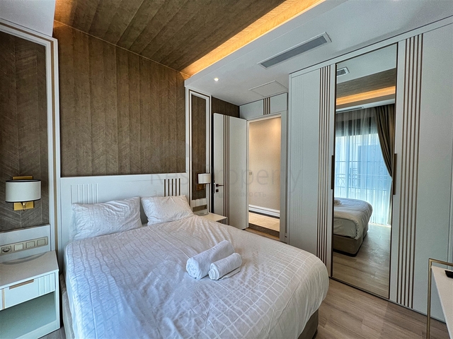 فلل 4 + 1 في منطقة بيليك أنطاليا 