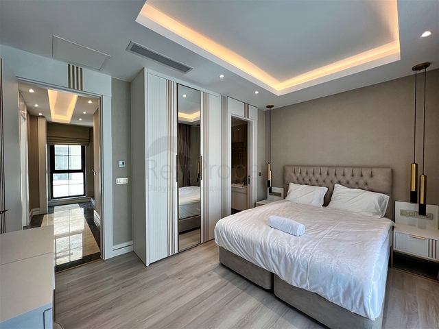 فلل 4 + 1 في منطقة بيليك أنطاليا 