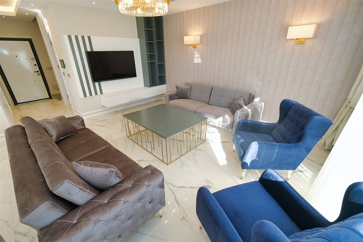 فلل 4 + 1 في منطقة بيليك أنطاليا 