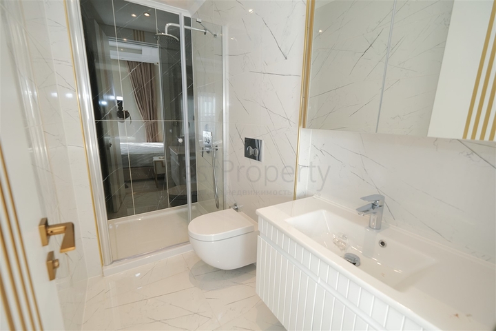 فلل 4 + 1 في منطقة بيليك أنطاليا 