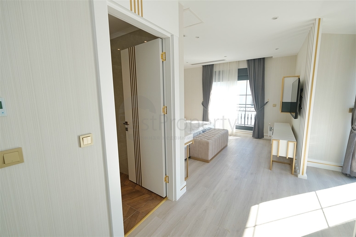 فلل 4 + 1 في منطقة بيليك أنطاليا 