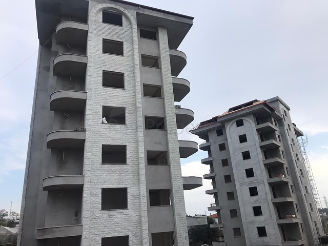 بالاقساط وباسعار تبدأ من 37 الف يورو -شقق ضمن مجمع سكني قيد الانشاء -في افسلار / الانيا 