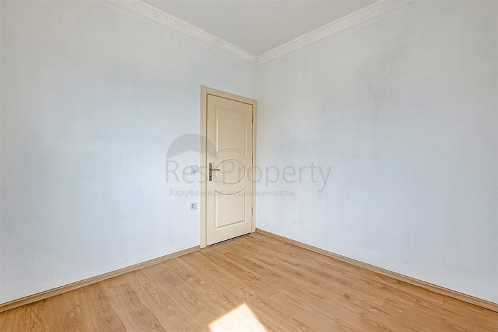 فلل 5 + 1 في منطقة بيليك أنطاليا 