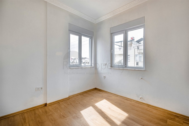 فلل 5 + 1 في منطقة بيليك أنطاليا 